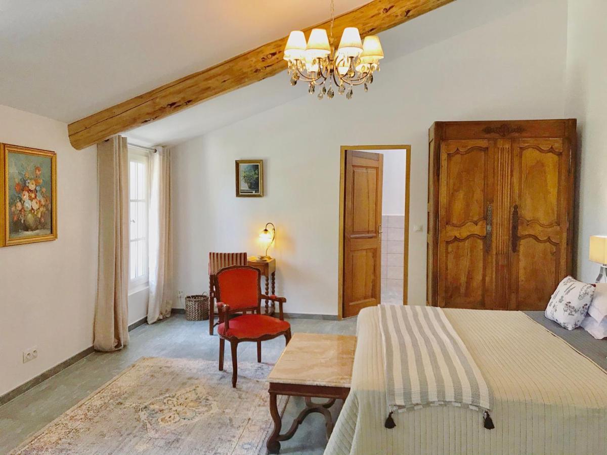 Domaine De La Brave Bed & Breakfast Pernes-les-Fontaines Exterior photo